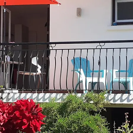 Lejlighed Bel Avec Grande Terrasse Ensoleillee Et Jardin
