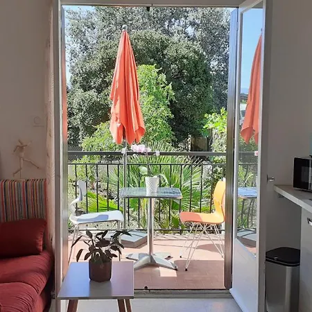 Bel Avec Grande Terrasse Ensoleillée Et Jardin Perpignano